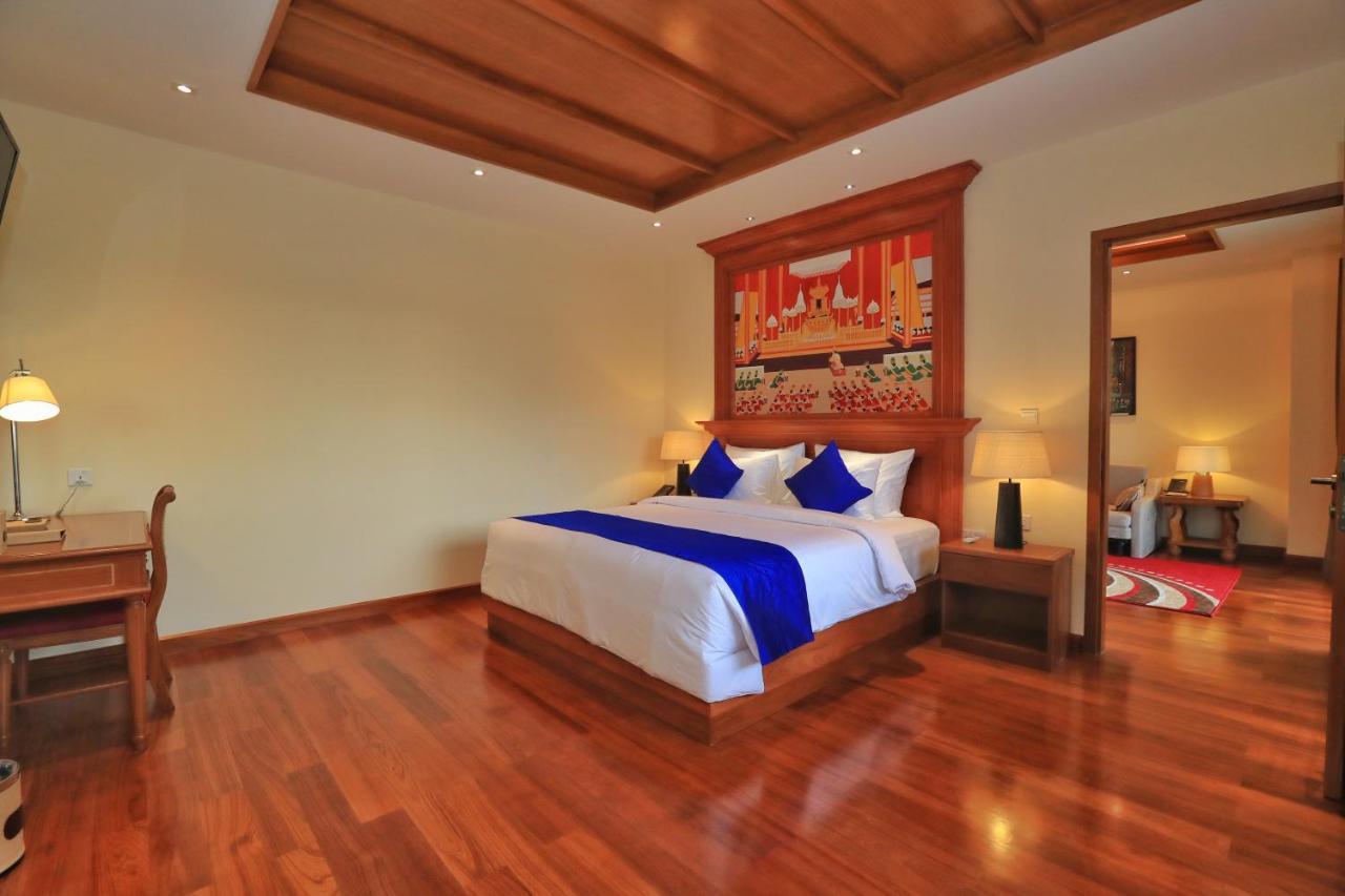 Sunset Palace View Suites Mandalay Exterior foto
